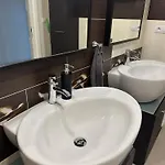 Modern In Center Appartement