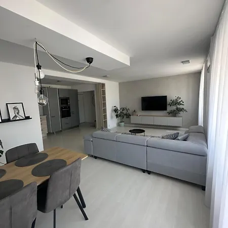 Modern In Center Appartement *