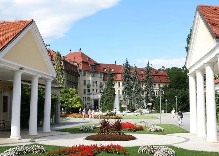 Modern In Center * Piest'any